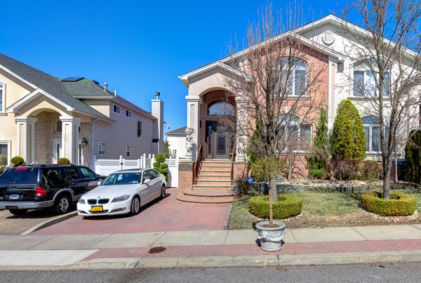 Front View of Home